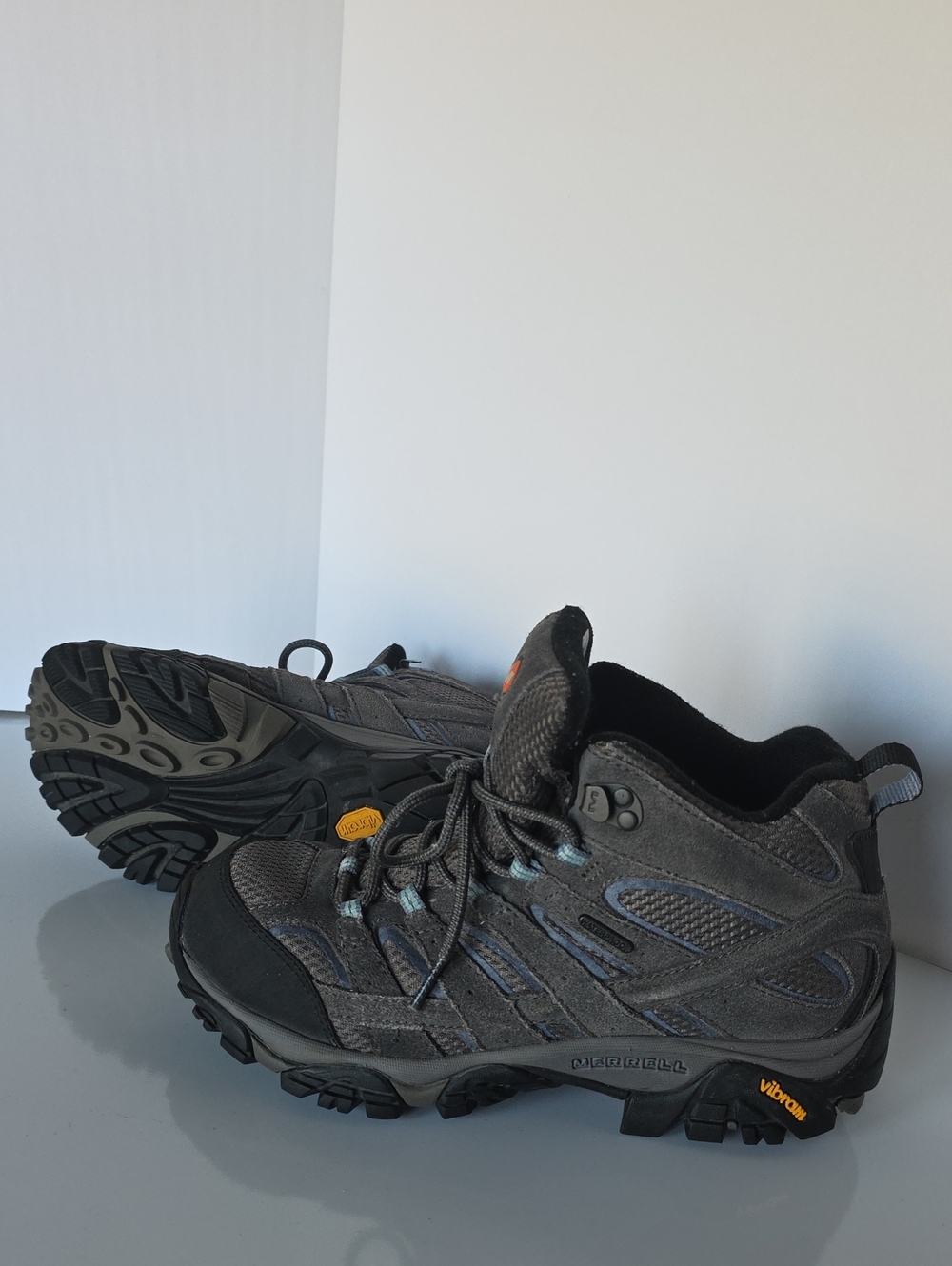 Merrell Women's Granite and Blue Mid-Top Trail Hiking Boots